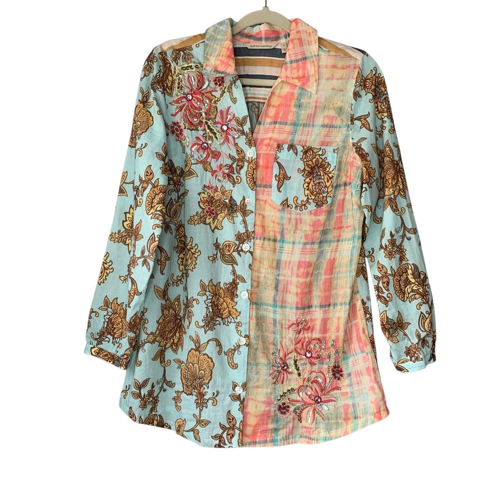 Soft Surroundings Descana button up tunic Aquatic embellished blouse. Size S